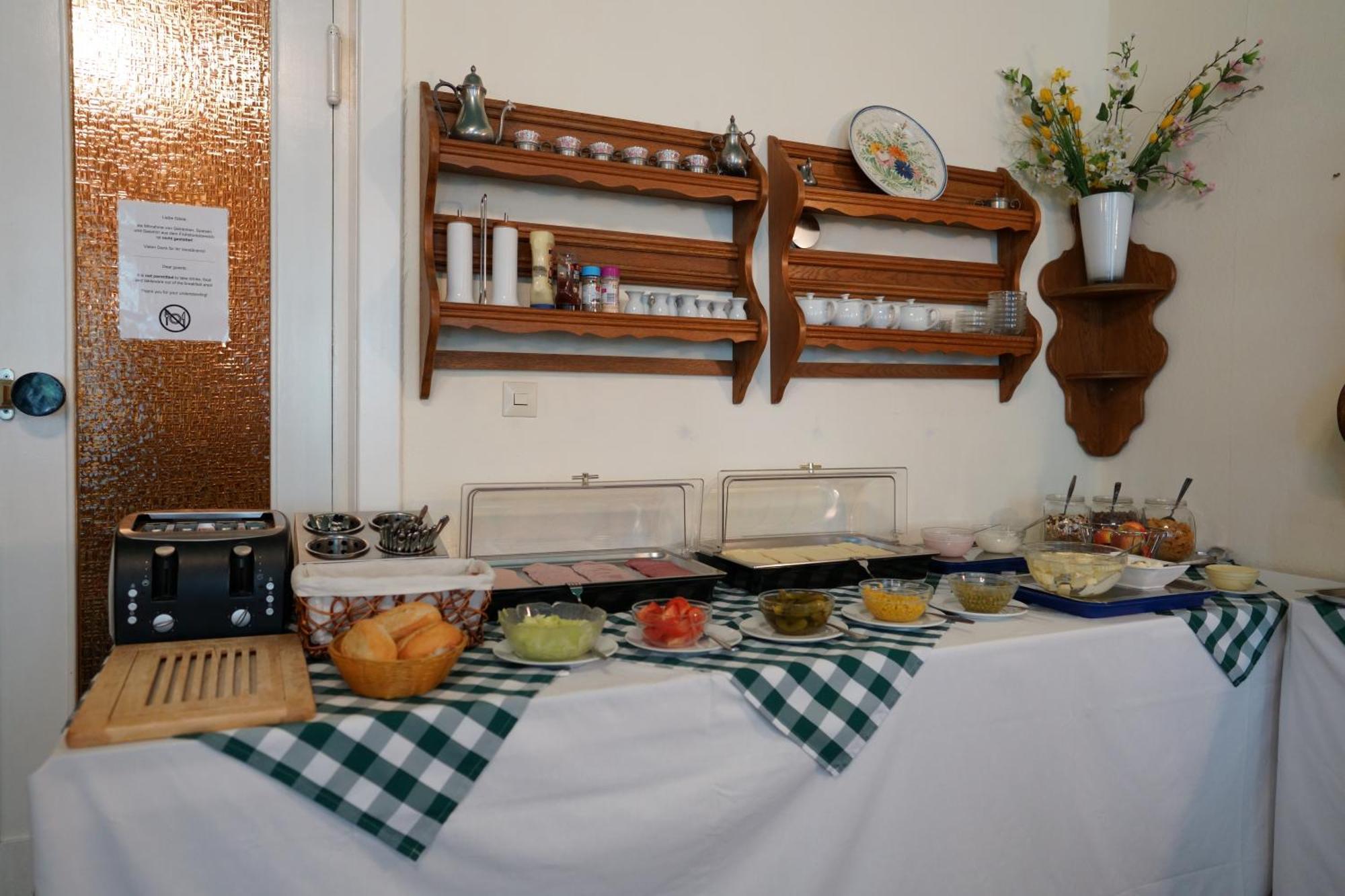 ברלין Hotel Pension Xantener Eck מראה חיצוני תמונה