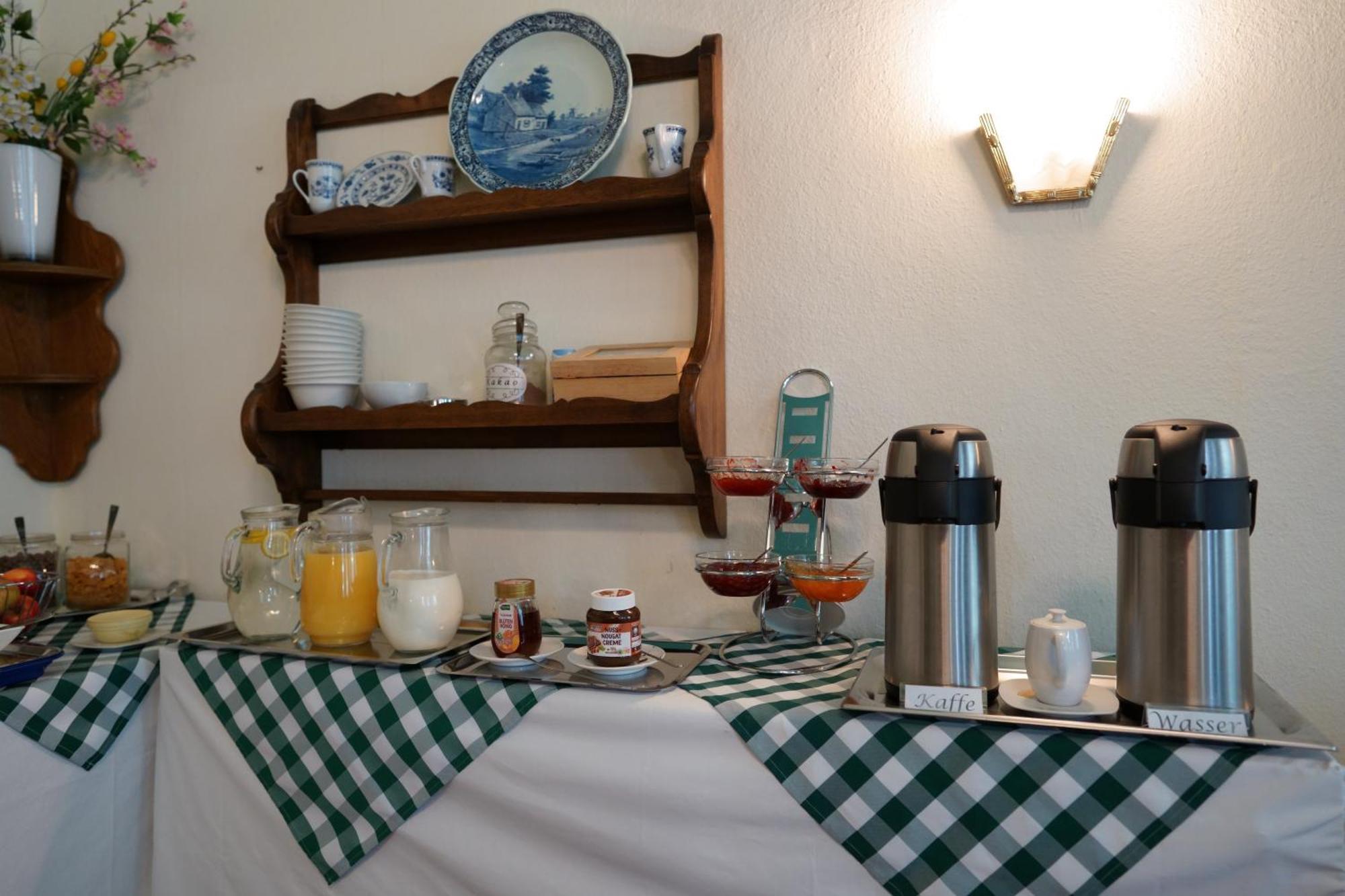 ברלין Hotel Pension Xantener Eck מראה חיצוני תמונה