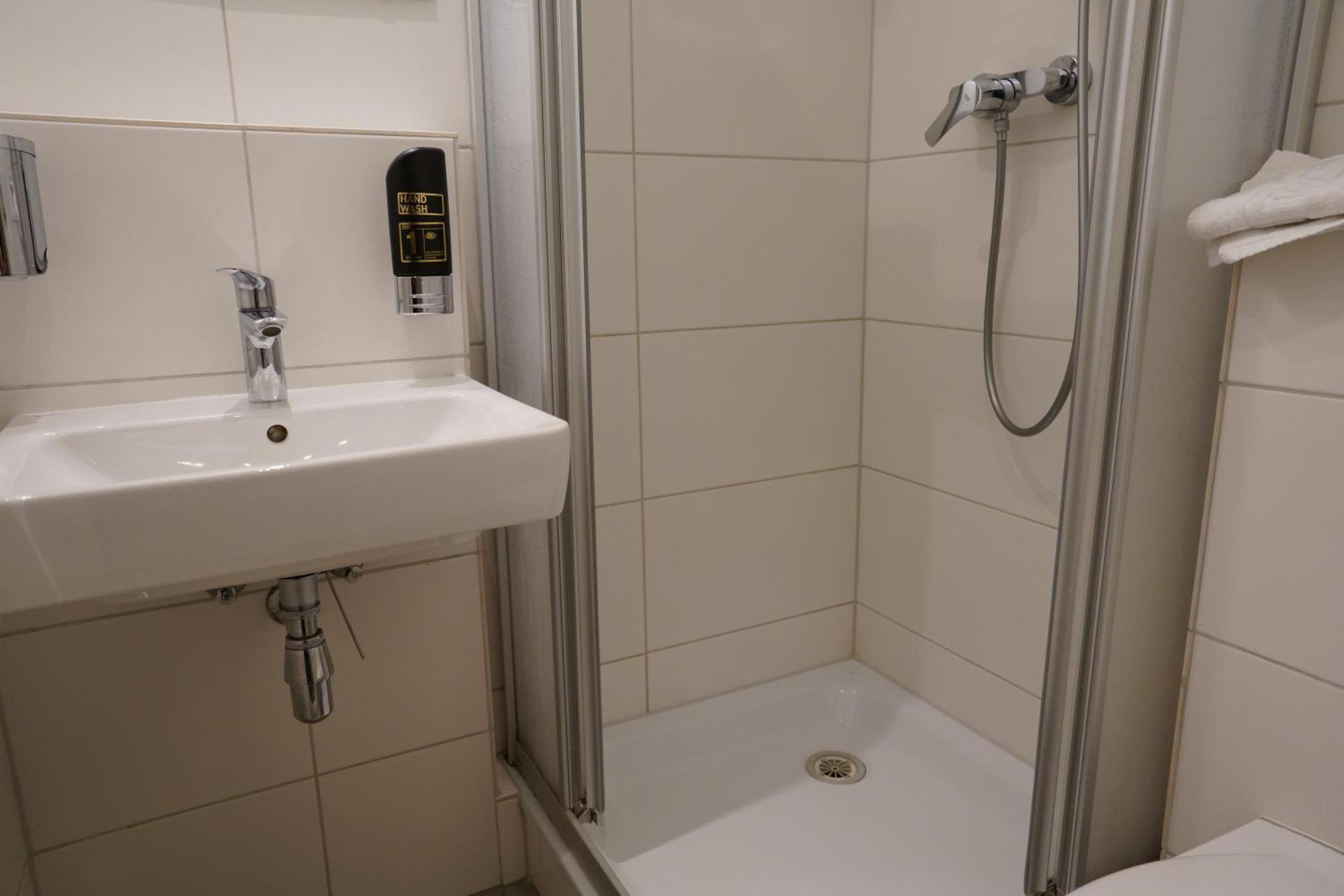 ברלין Hotel Pension Xantener Eck מראה חיצוני תמונה